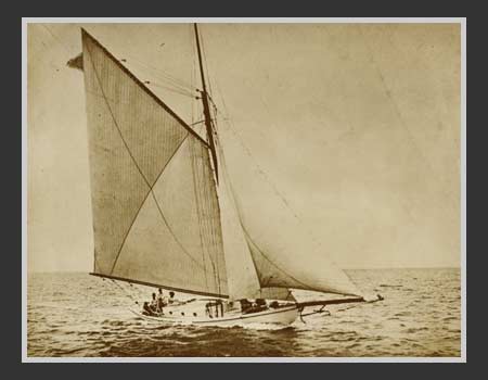 1919 The Picayune Sails