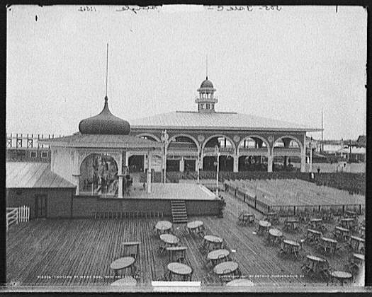 1901 - Manneseur's Pavillion