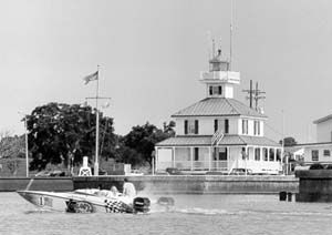 1903 Woman Lighthouse keeper at West End shelters storm victims