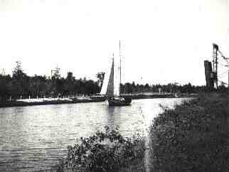 1831-1838 New Basin Canal is built